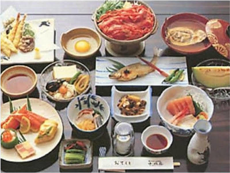 Sanpusou Ryokan Chikuma Экстерьер фото